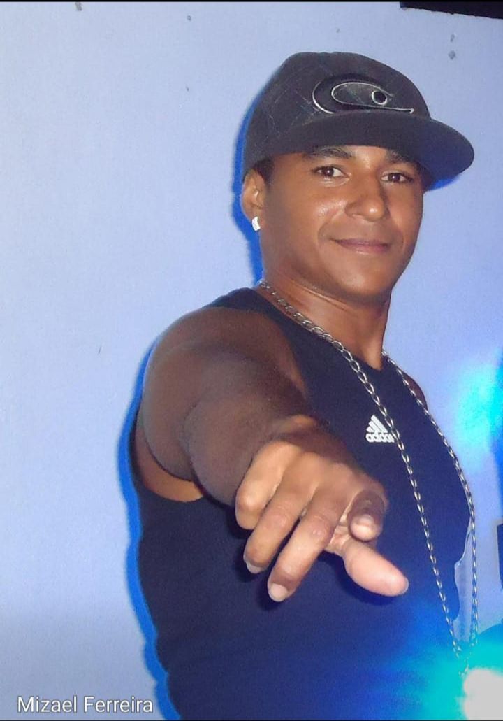 "Vou sair de Apodi, se eu ficar eles me matam", diz músico após atentado que matou sua mãe